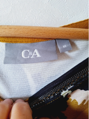 Wzorzysta bluzka C&A