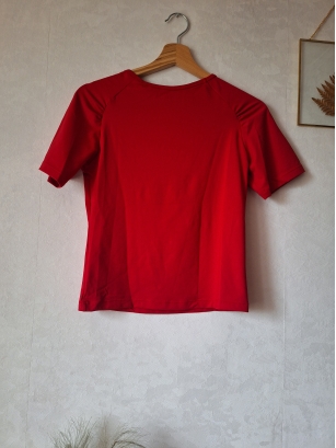 Czerwona koszulka Endurance