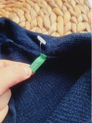 Sweterek wełniany Benetton